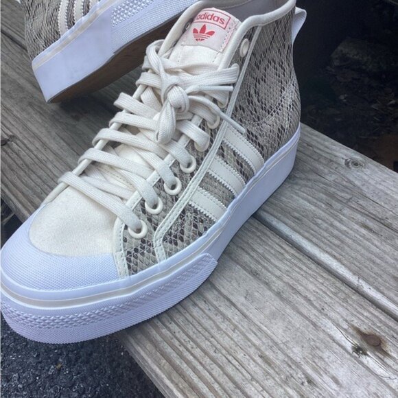 Acubi mermaidcore fairycore ADIDAS Mid boots Damskie HQ1981 sz 8 - Picture 6 of 8